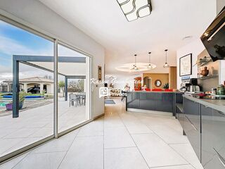  Villa � vendre 5 pi�ces 160 m�