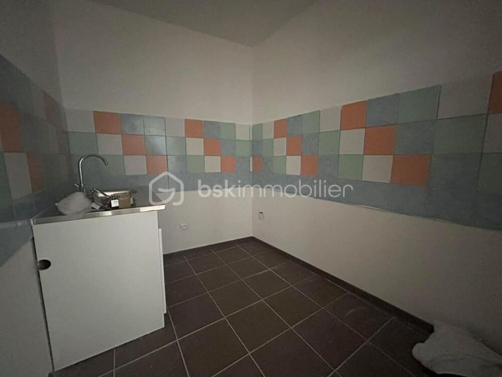 Vente Immeuble Immeuble de rapport à vendre à Joigny – Centre historique – 3 lots – Rentabilité attractive Joigny