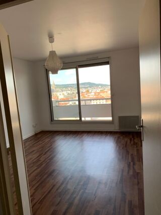  Appartement à louer 1 pièce 30 m²