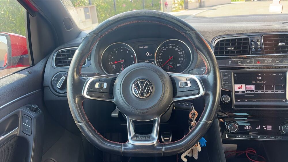 Polo 1.8 TSI 192 GTI - Premi&egrave;re main 2015 occasion 83120 Sainte Maxime