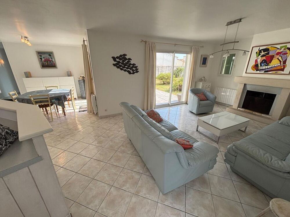 Vente Maison Lumineuse villa de plain-pied Ste Marie De Re 4 pièces 101m2 Sainte marie de re