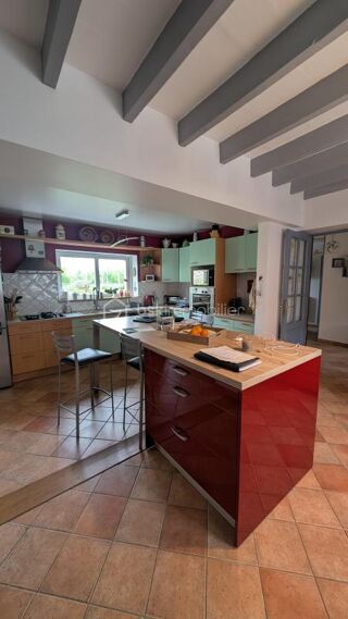  Maison � vendre 8 pi�ces 200 m�