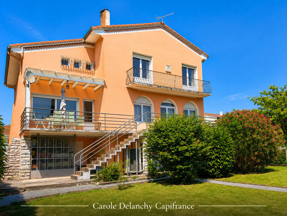 Maison d'architecte, 170 m² + 90 m² sur terrain de 1500 m² à AIRE SUR L'ADOUR (40)