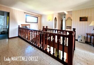  Maison à vendre 8 pièces 188 m²