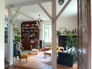  Maison  vendre 10 pices 250 m