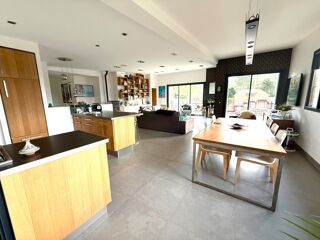  Maison � vendre 4 pi�ces 150 m�