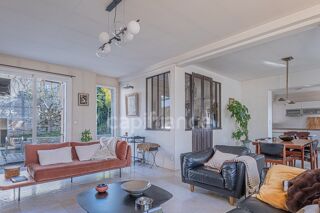  Propriété/château à vendre 7 pièces 210 m²