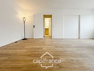  Appartement à louer 2 pièces 43 m²