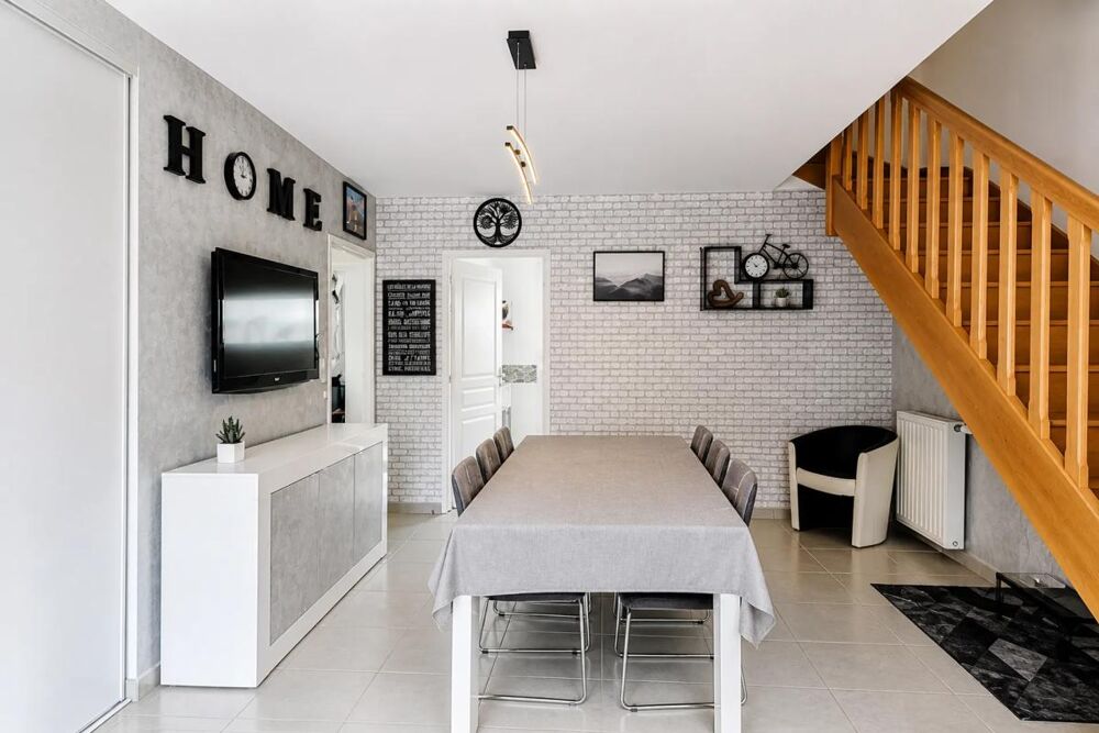 Maison PMR de 5 pièces de 96 m² à Trélazé
