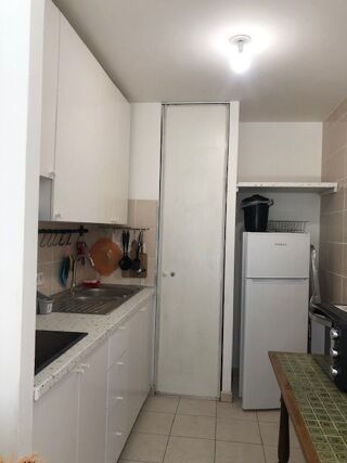  Appartement à louer 2 pièces 45 m²