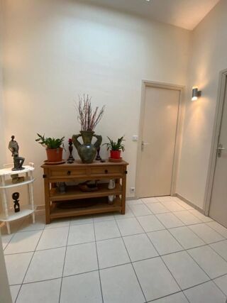  Immeuble � vendre 7 pi�ces 165 m�
