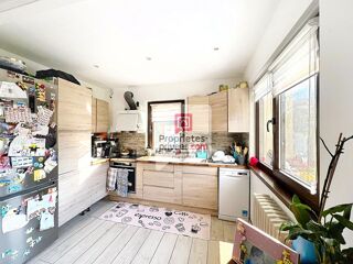  Maison � vendre 15 + pi�ces 240 m�