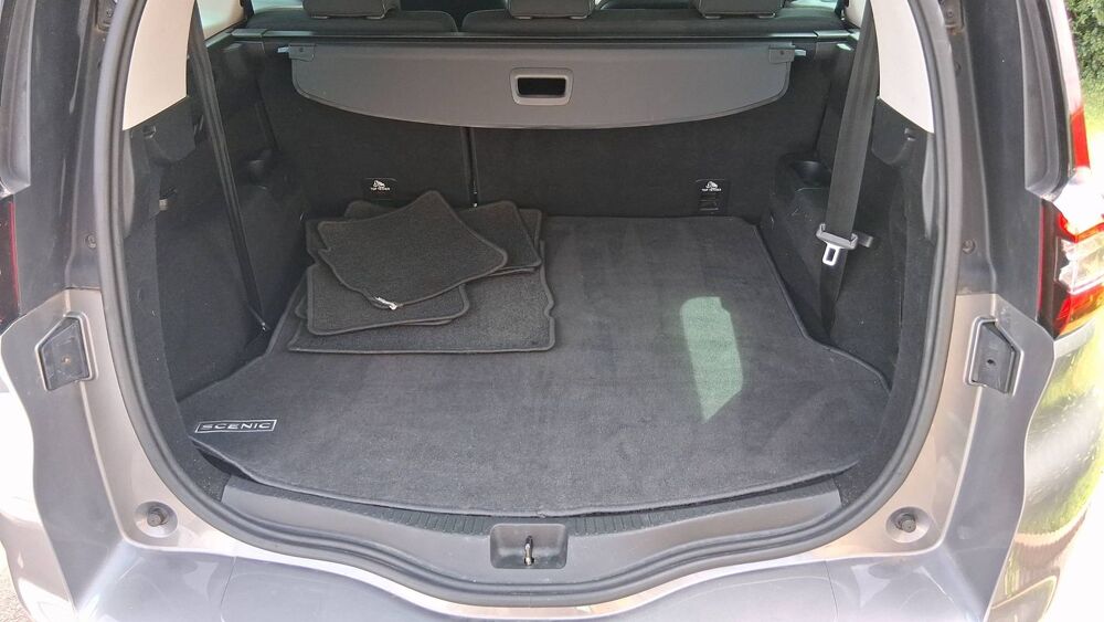 Grand scenic IV 1.7 dCi 120 Business Limited - 7 places 2019 occasion 29000 Quimper