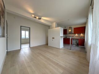  Appartement � vendre 4 pi�ces 64 m�