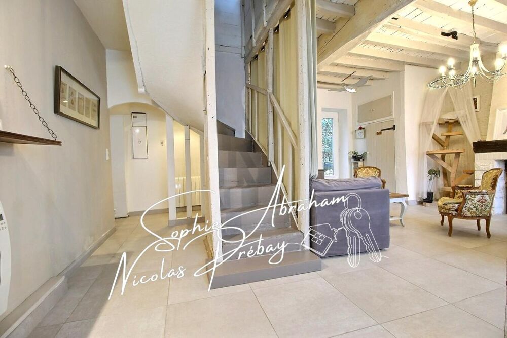 Vente Maison Charmante maison en pierres avec garage et cour Outarville