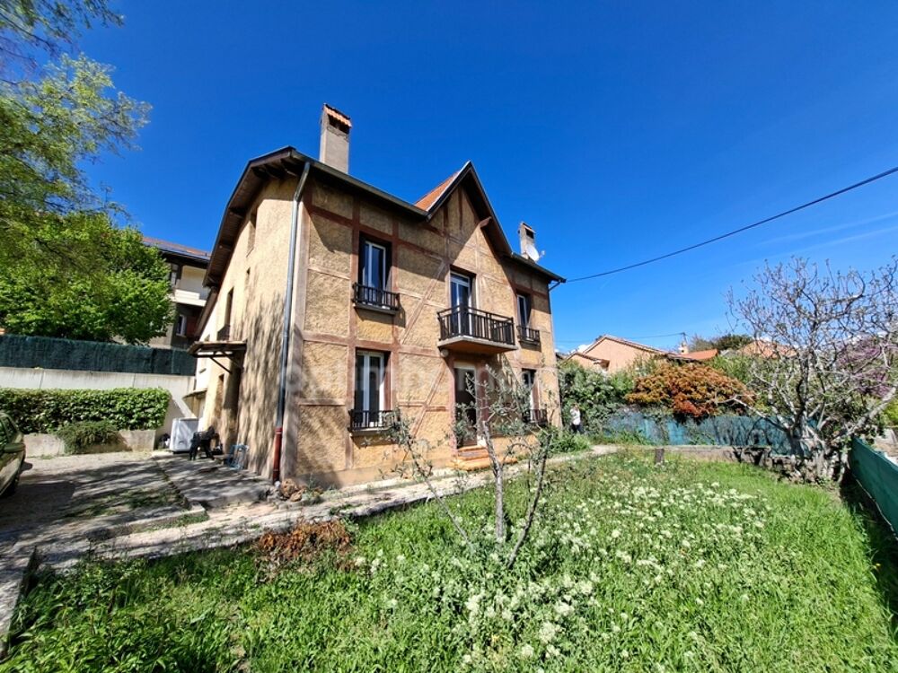 Maison 7 pièces 140 m² · à Digne les Bains · 140 m² · 415 000 €
