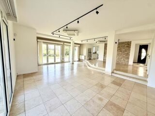  Propri�t�/ch�teau � vendre 9 pi�ces 195 m�