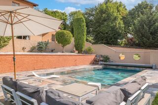  Villa � vendre 8 pi�ces 245 m�