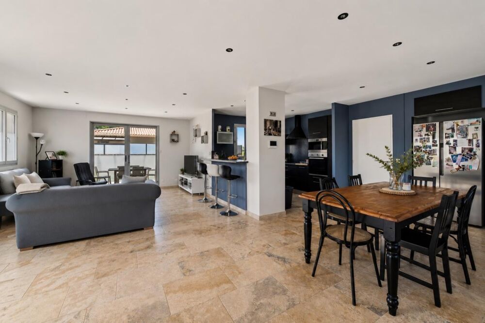 Vente Maison Villa contemporaine, 150 m2, 4 chambres, piscine Paradou