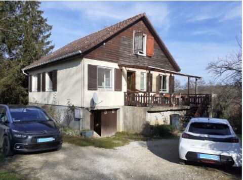 Dpt Haute-Saône (70), à vendre FRETIGNEY ET VELLOREILLE maison T6 de +/- 100 m² - Terrain de 1389 93923 Fretigney-et-Velloreille (70130)