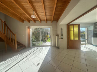  Maison à vendre 7 pièces 143 m²