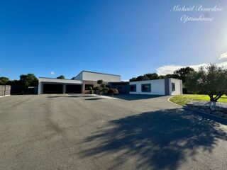  Maison  vendre 9 pices 531 m