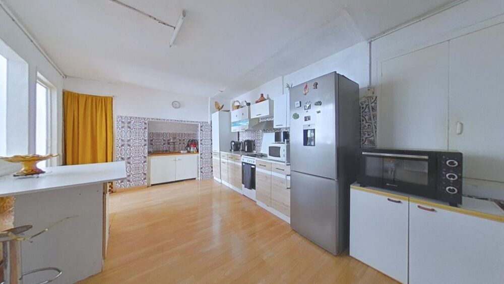 Maison de village à Ouveillan 8 pièces - 240 m² avec extèrieur
