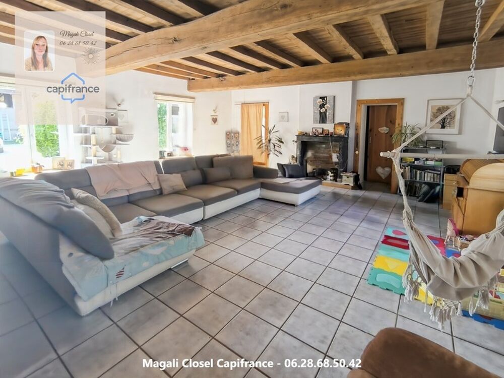 Vente Maison Bel ensemble immobilier de caractère sur près de 3 hectares. Maison, dépendances et Boxs à chevaux Terrans