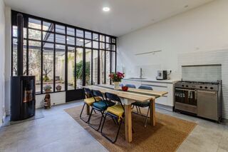  Maison � vendre 8 pi�ces 219 m�