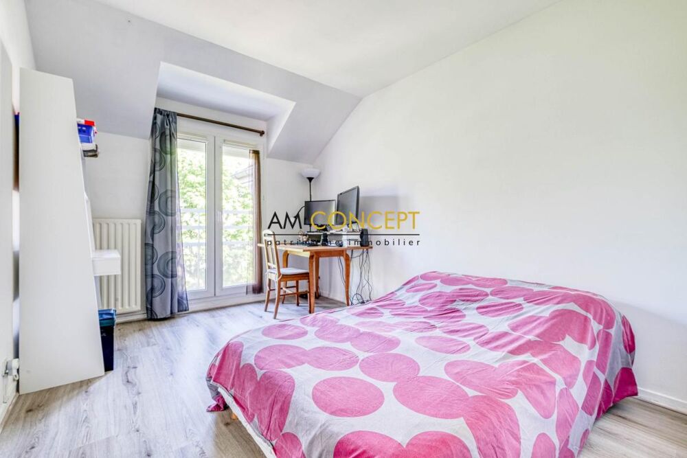 Vente Appartement 4 PIÈCES - CENTRE-VILLE Bailly romainvilliers