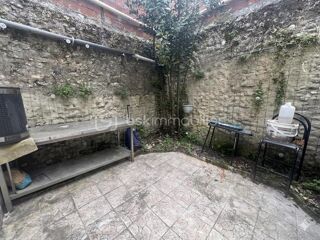  Immeuble à vendre 5 pièces 154 m²