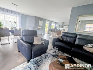  Villa � vendre 6 pi�ces 138 m�