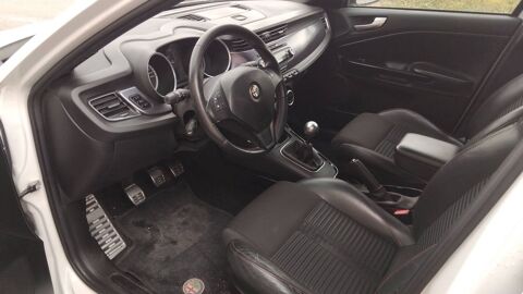 Giulietta 2.0 JTDm 140 Distinctive 2012 occasion 38780 Pont Eveque