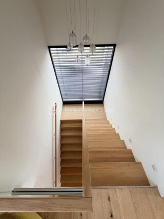  Villa � vendre 6 pi�ces 273 m�