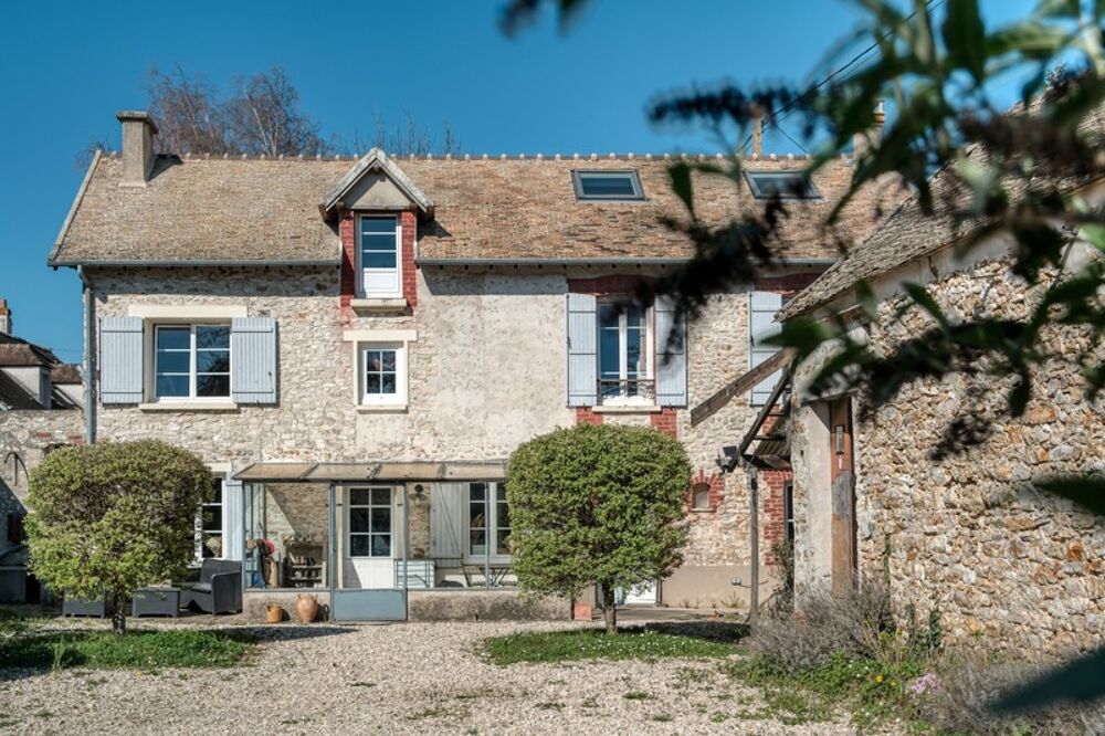 EXCLUSIVITE - Dpt Yvelines (78), à vendre à SAULX-MARCHAIS, Maison de caractère 6 pièces