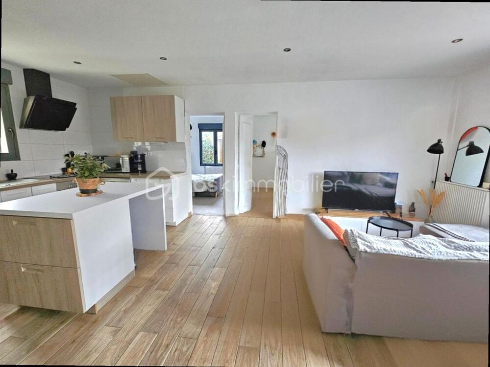 Vente Maison Plain pied moderne non mitoyen 2 chambres garage terrain 400m² Coubron