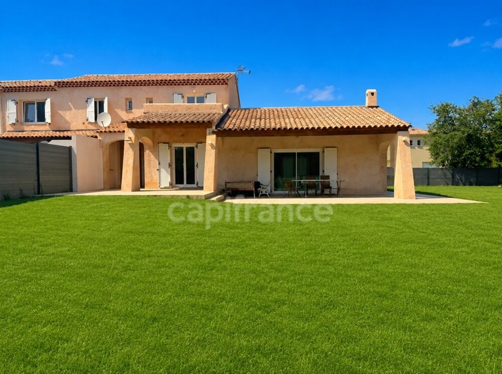 Maison à vendre 8 pièces CALLIAN (83)