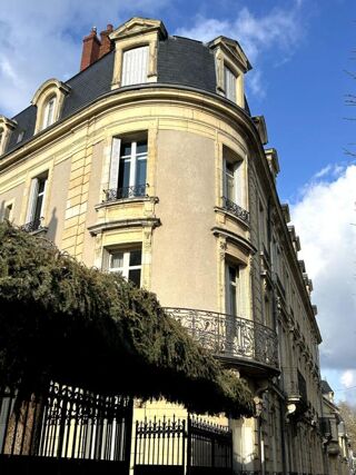  Appartement � vendre 8 pi�ces 144 m�