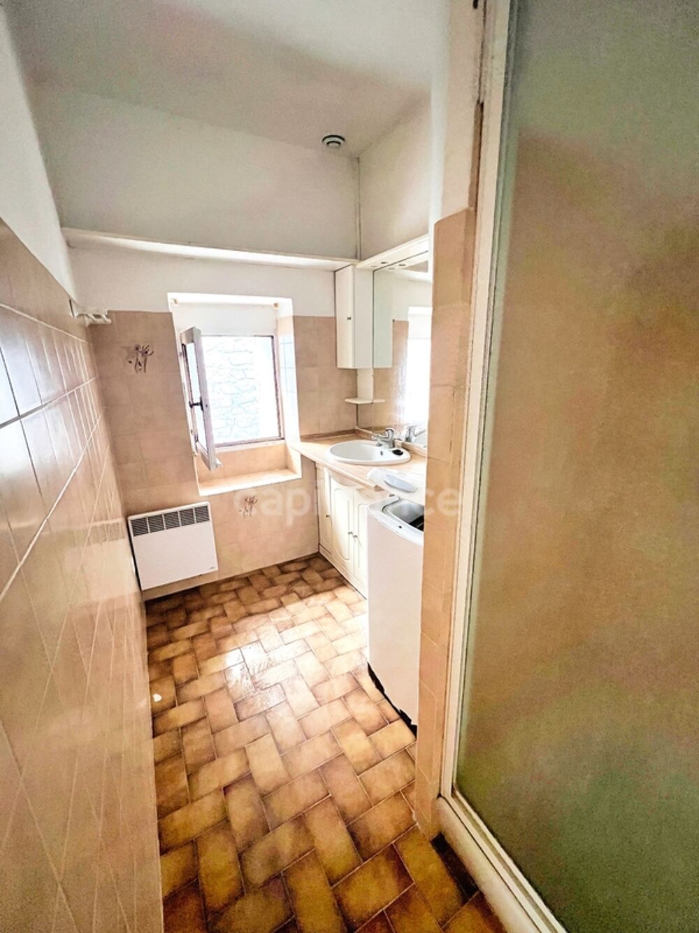 À vendre Maison de Village 3 pièces 2 chambres 46m2 CERESTE (04)