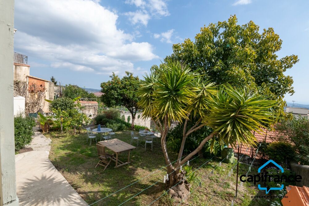Vente Appartement 06. Grasse. Appartement Bourgeois de 180m² (150m² loi carrez) vue Mer, très calme, Jardin de 200m², 2 places de parkings, plusie Grasse