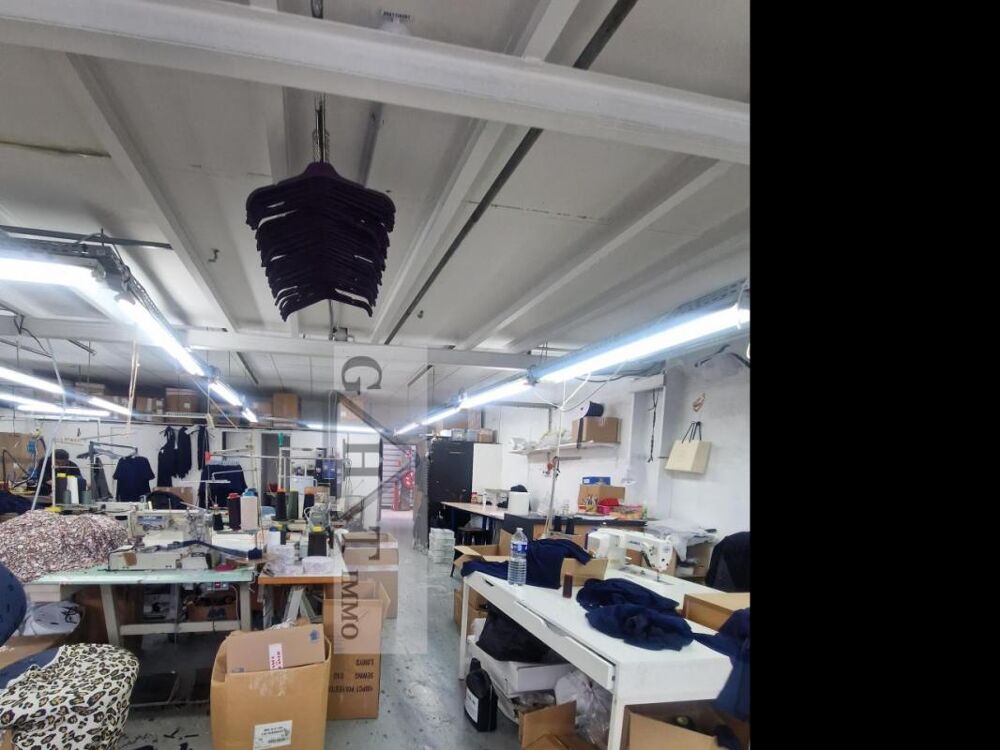   A LOUER 180 M² ACTIVITE BUREAUX A PANTIN 