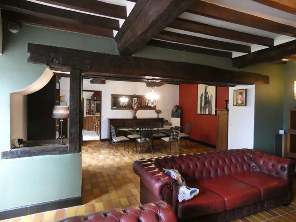 Vente Propriété/Château En Basse Normandie : Manoir de 331m2 de 8 pièces sur plus de 6 hectares ! Belle rénovation ! Villebaudon