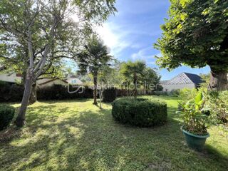  Propri�t�/ch�teau � vendre 6 pi�ces 139 m�