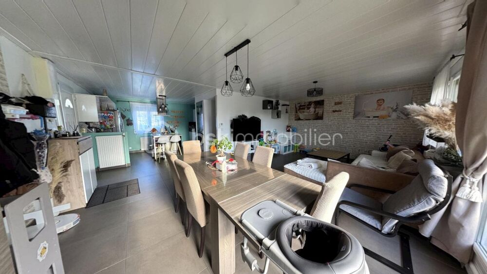 Maison sur sous sol total avec 3 Chambres