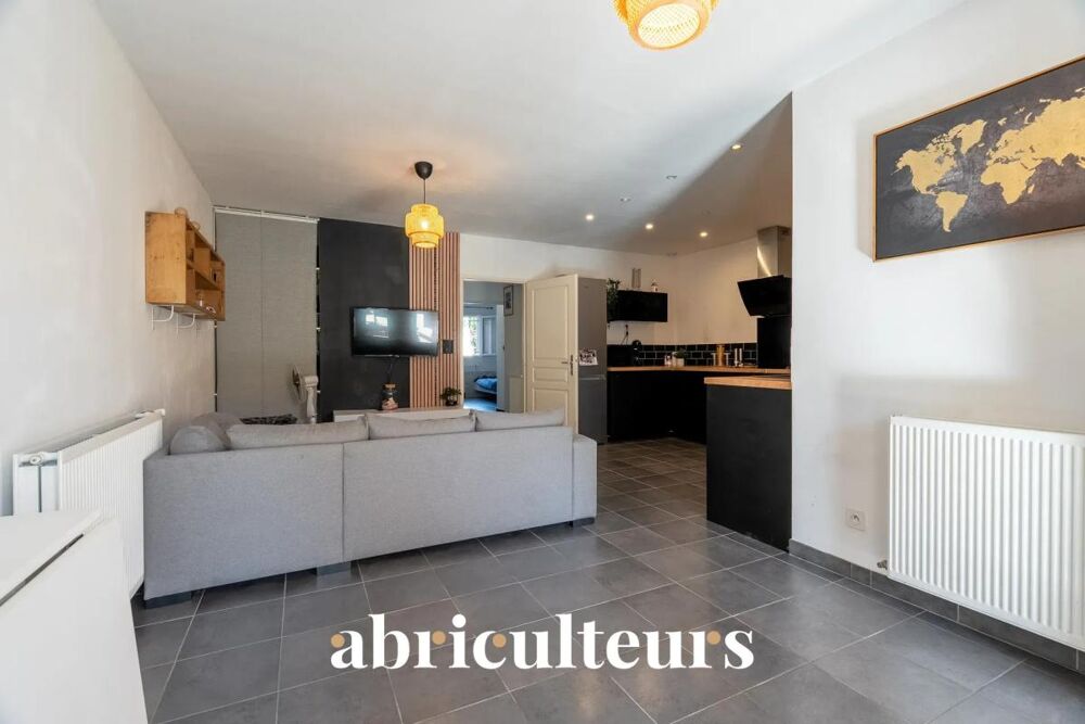 Vente Appartement Gardanne (13120) : Appartement T3 en rez-de-jardin avec terrasse et box fermé Gardanne