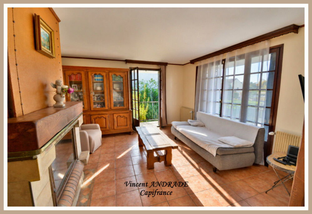Vente Maison Maison à vendre 4 chambres sous sol total terrain 802m² Marolles en hurepoix
