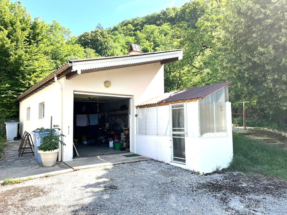 Maison en pierres avec 3 chambres, proche de la rivière d'Ain ? Coisia (Thoirette-Coisia)