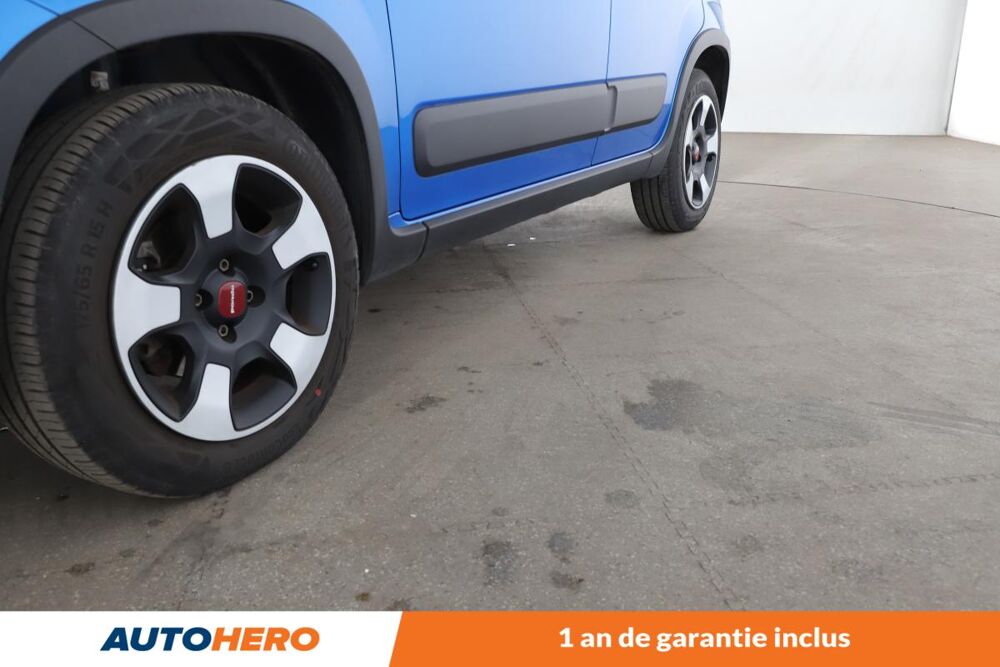 Panda 1.0 Hybride BSG Cross 70 ch 2024 occasion 92130 Issy-les-Moulineaux