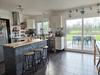  Propri�t�/ch�teau � vendre 6 pi�ces 114 m�