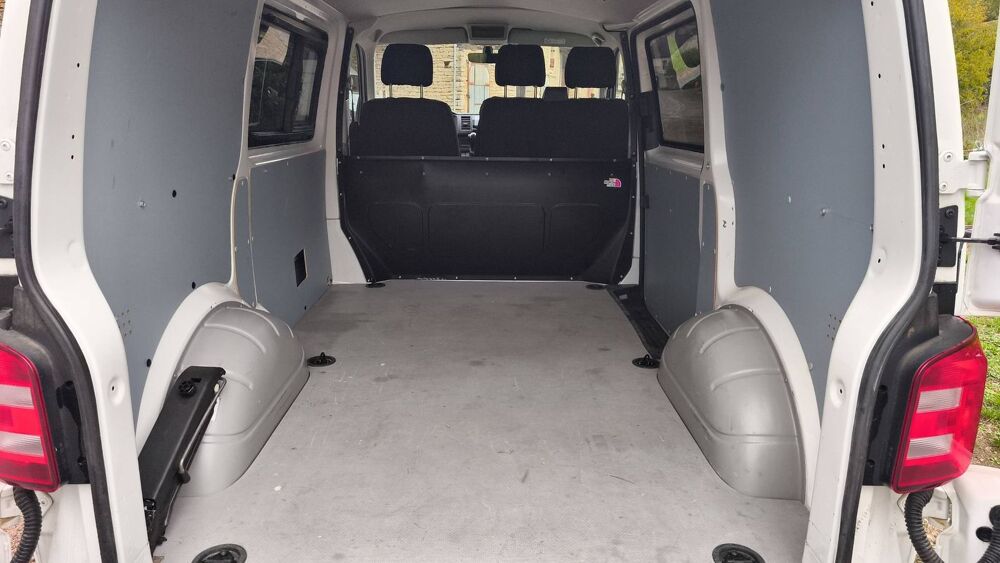 Transporter Fourgon L1H1 VI 2.0 BITDI 204 4Motion DSG7 Business Line - A 2018 occasion 21540 Sombernon
